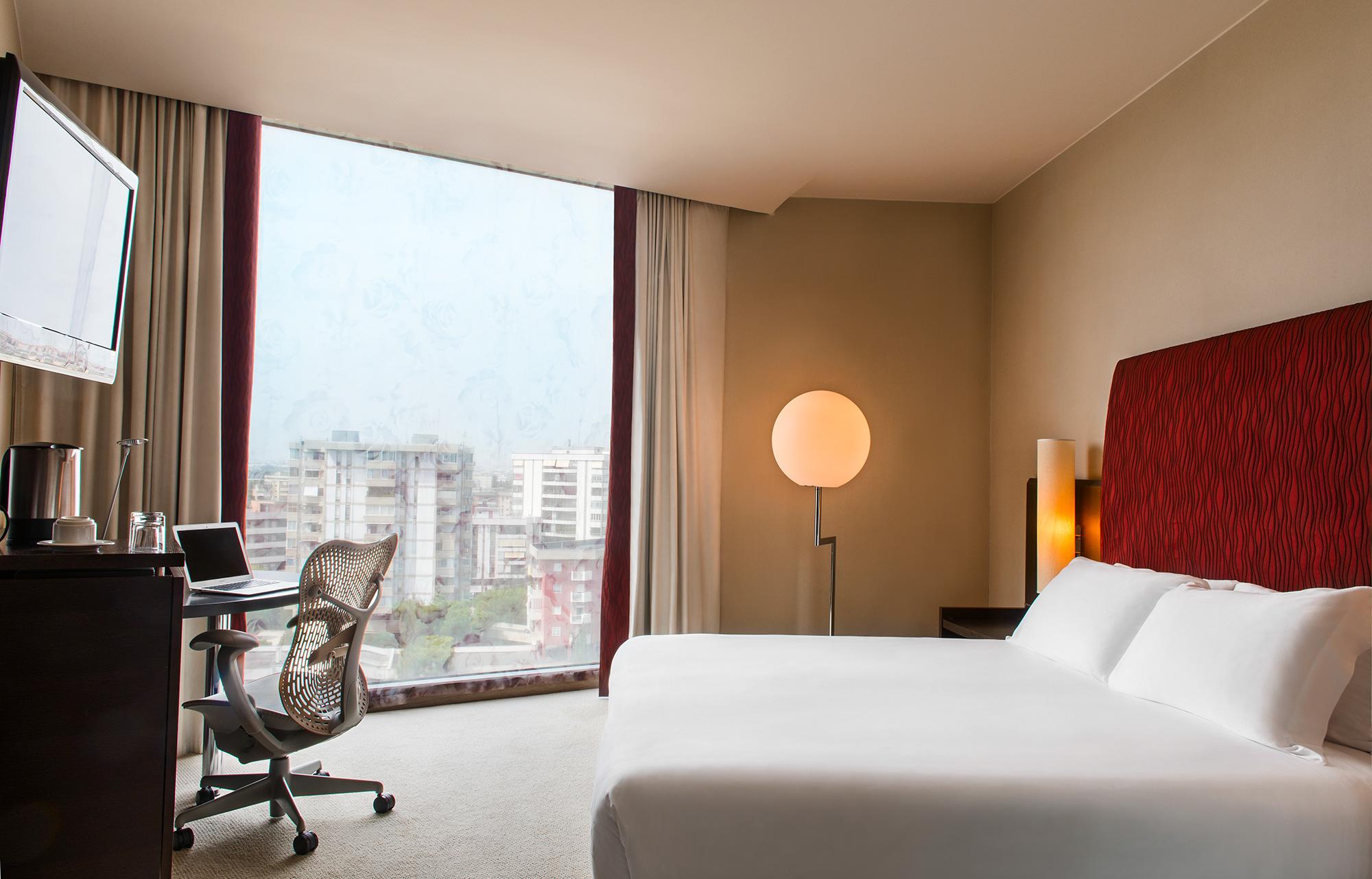 Hi Hotel Bari Esterno foto