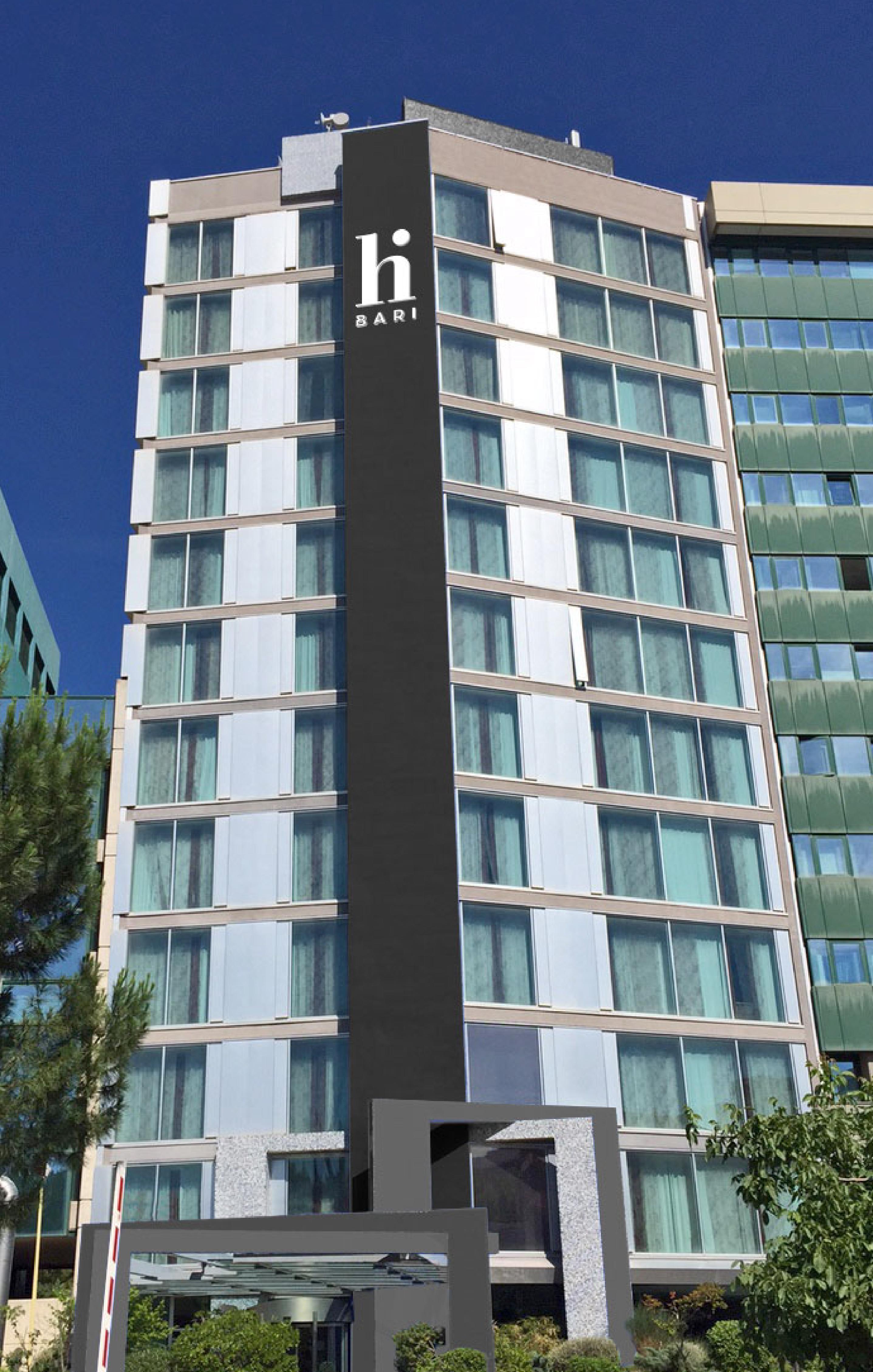Hi Hotel Bari Esterno foto